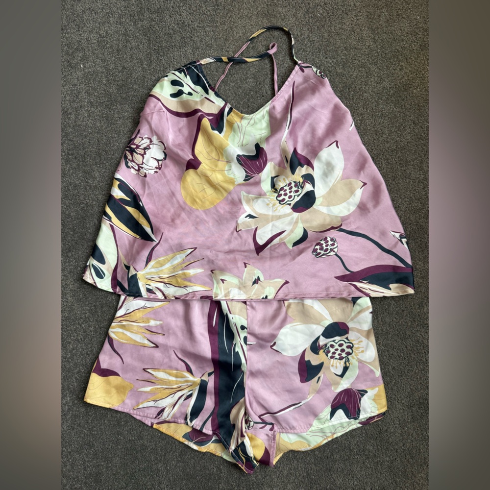Primark Strapless Top with Floral Pattern